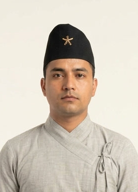 Bhadgaule Kalo Topi